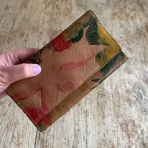 Patricia Nash Italian Leather Floral Wallet Fold Over Checkbook Tri-Fold Artsy